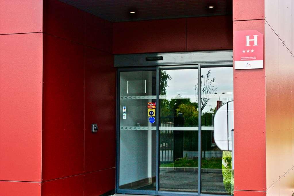 Hotel Akena Aeroport Charles De Gaulle - Saint Witz מראה חיצוני תמונה